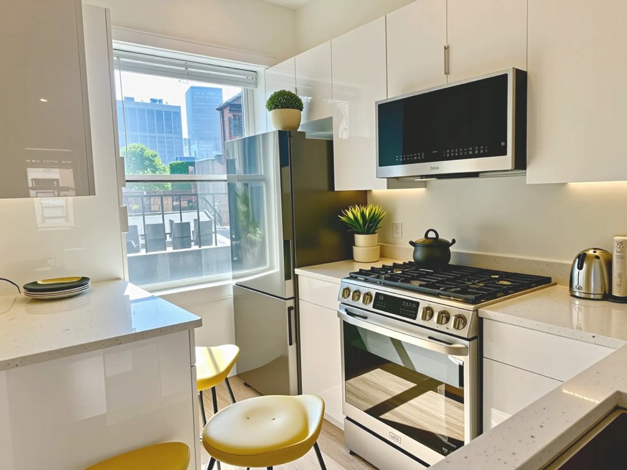 8 Grove St #4 - Photo 3 of 24