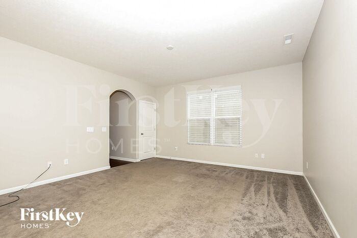 5609 Alliance Way - Photo 3 of 15