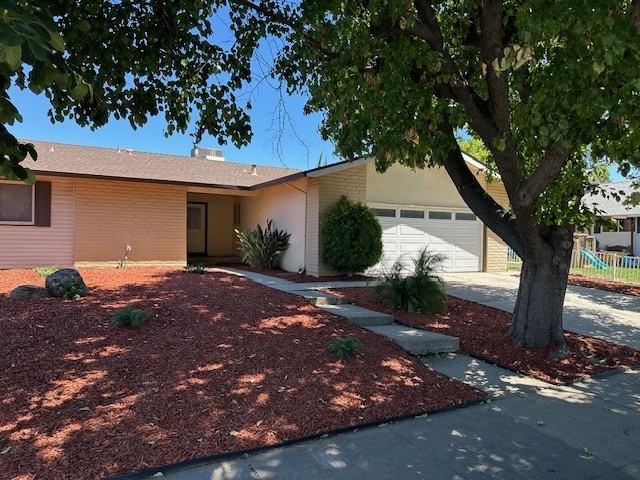 1231 Aberdeen Ave - Photo 3 of 50