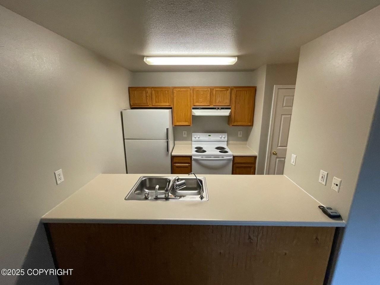 2651 E Quiet Cir #C5 - Photo 6 of 11