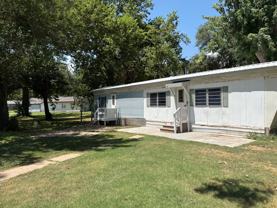 115 N Topeka St - Photo 1 of 1