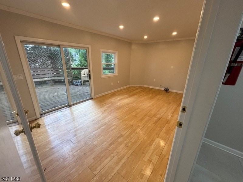 360 W South Orange Ave - Photo 4 of 32