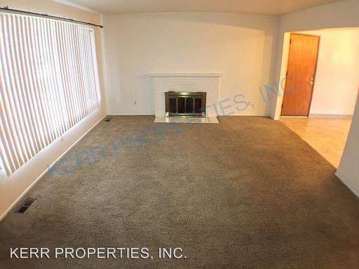 12106 SE Juniper St - Photo 3 of 24