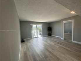 899 West Ave #6F - Photo 1 of 1