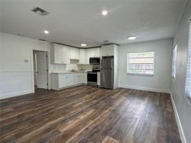 3315 Sw 15th Ave #6 - Photo 1 of 1