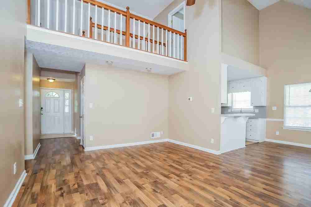 5622 Riverside Dr - Photo 5 of 17