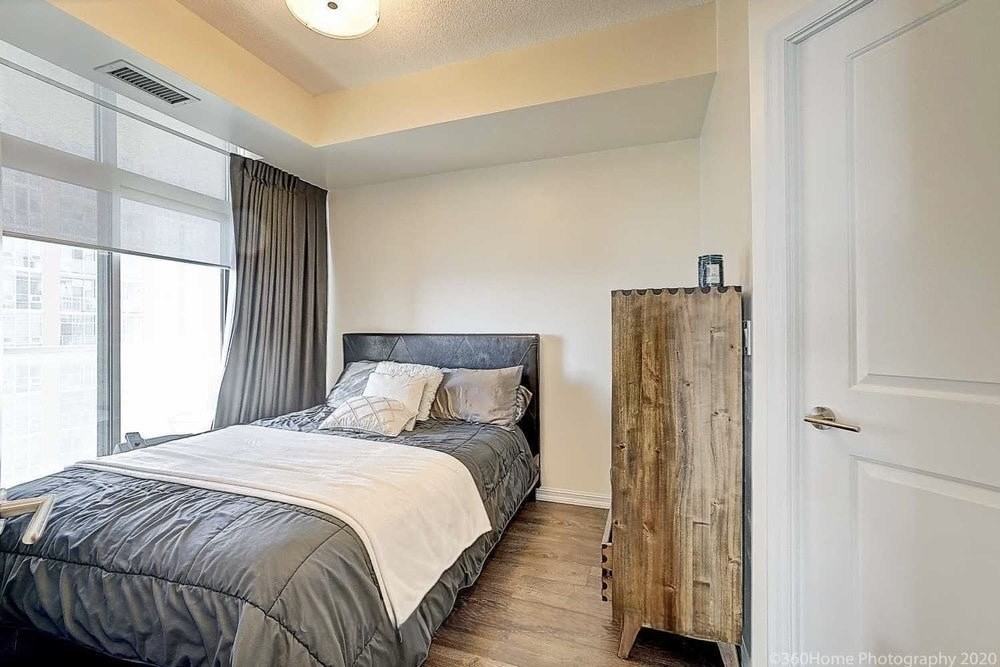 75 East Liberty Street #1806