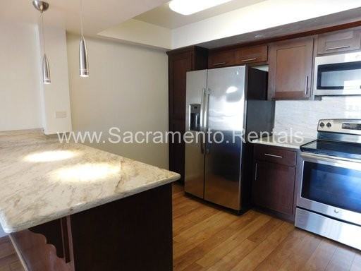500 N St #1210 - Photo 5 of 30