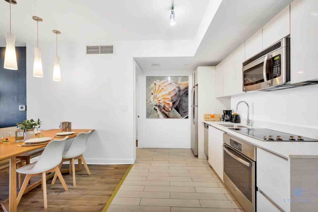 2602 E Hallandale Beach Blvd #1227542P - Photo 5 of 25