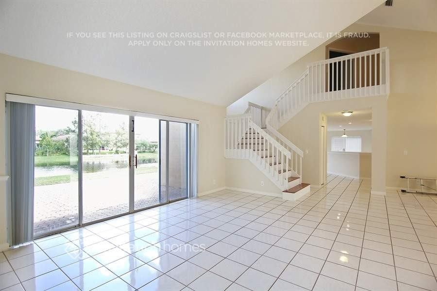 1211 Nw 193rd Ave - Photo 3 of 19