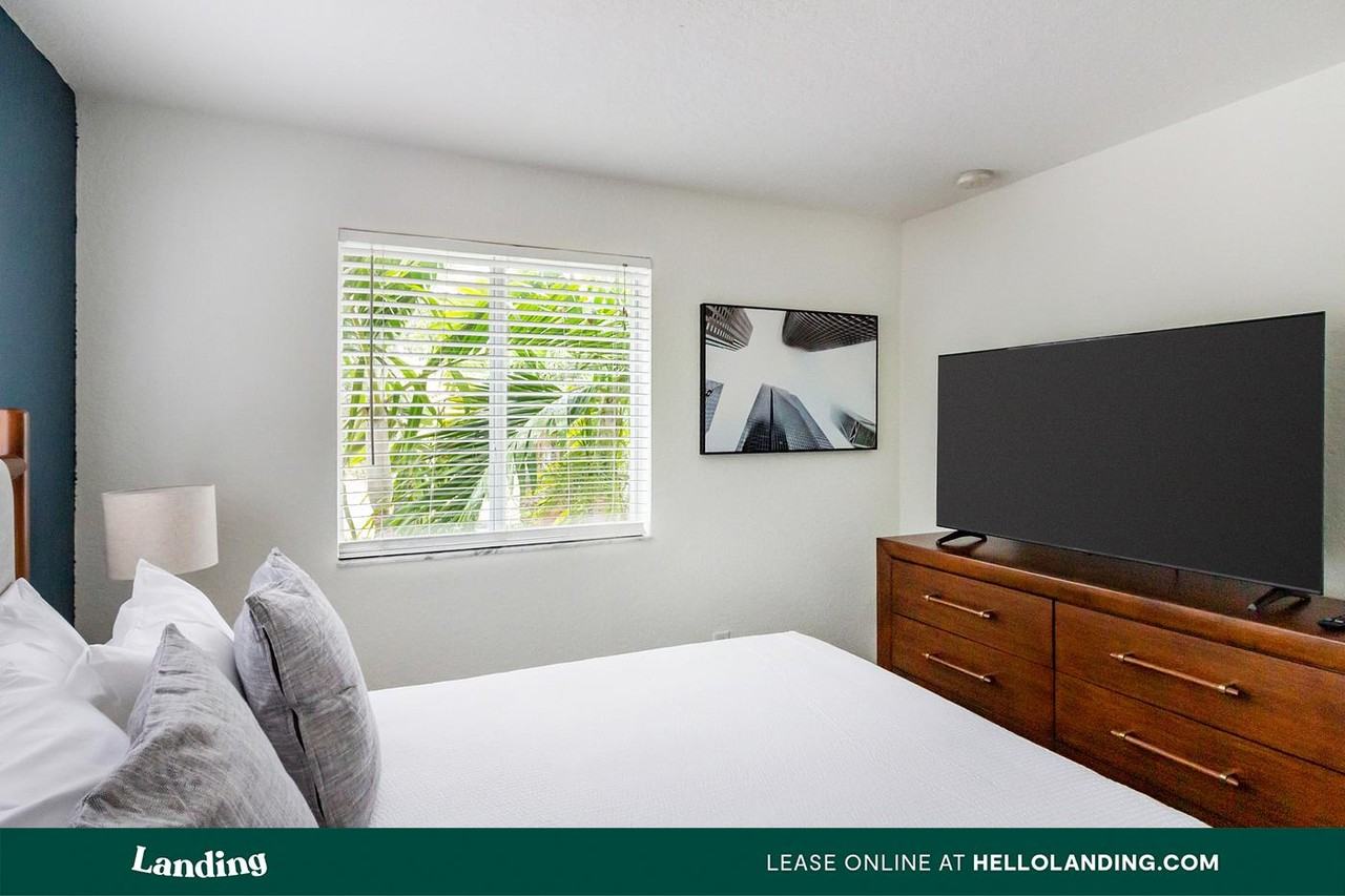 1140 SE 24 Road - Photo 6 of 50