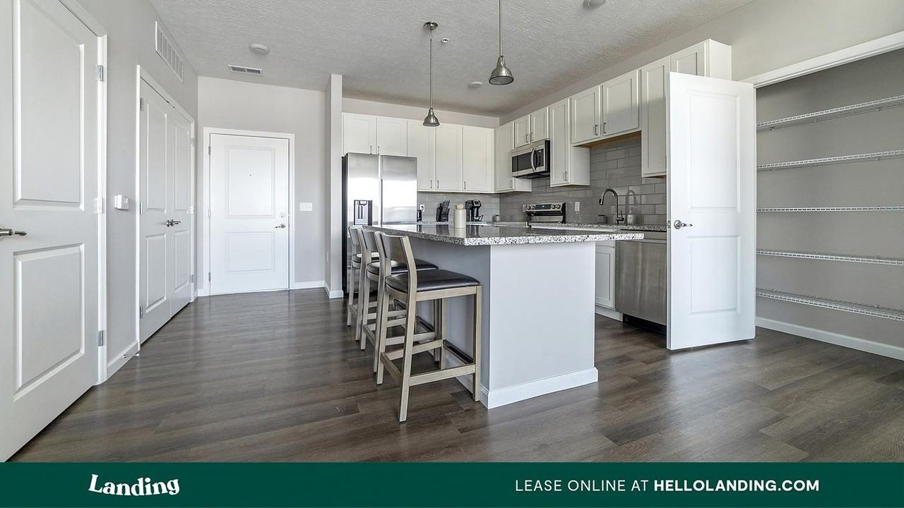 4664 Kenny Rd - Photo 3 of 50