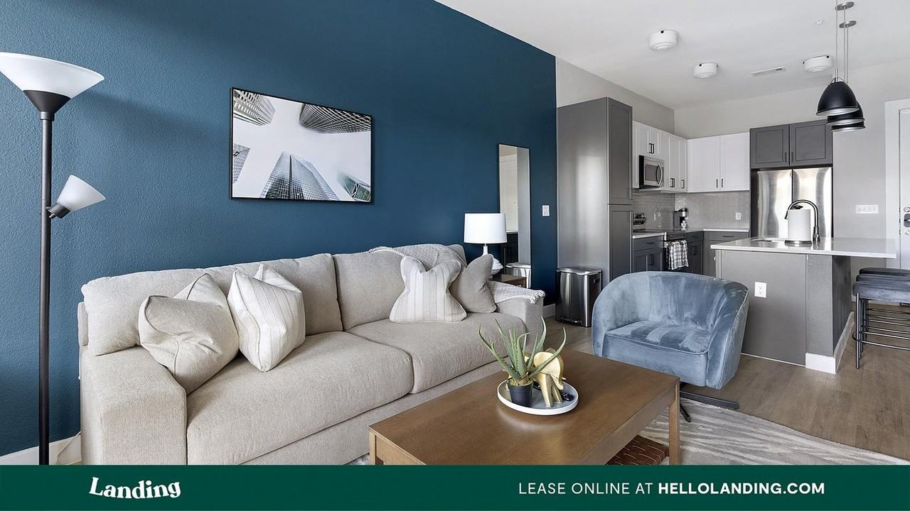 400 Crawford St - Photo 7 of 50