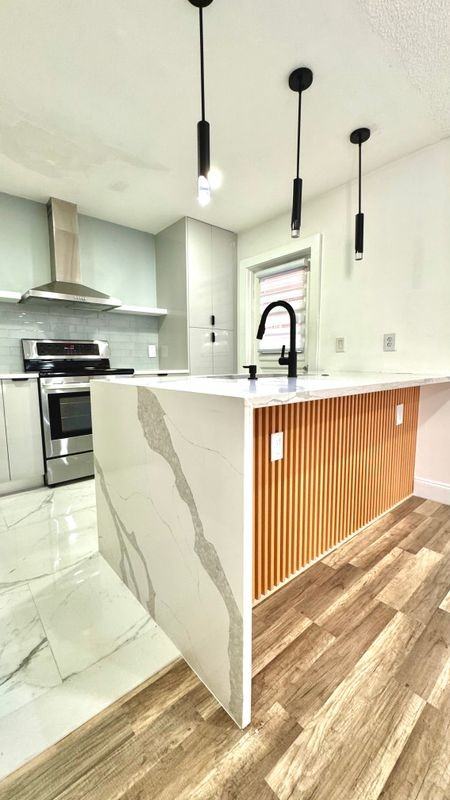 3005 1/2 Nw 68th St ##9d - Photo 3 of 16