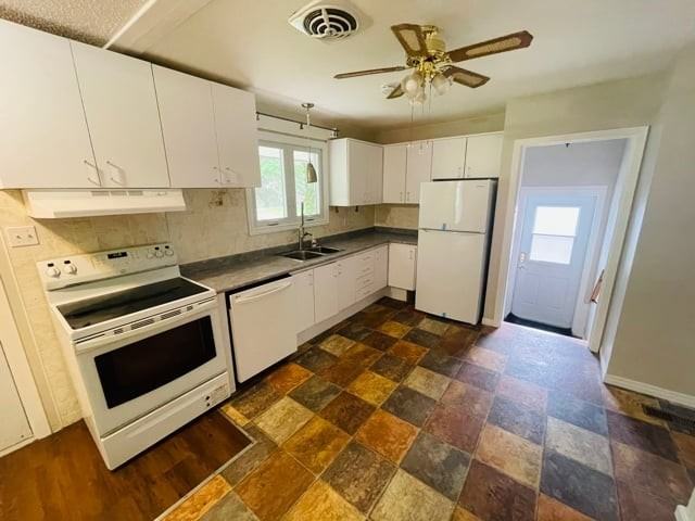 2559 Hopkins Road - Photo 2 of 10