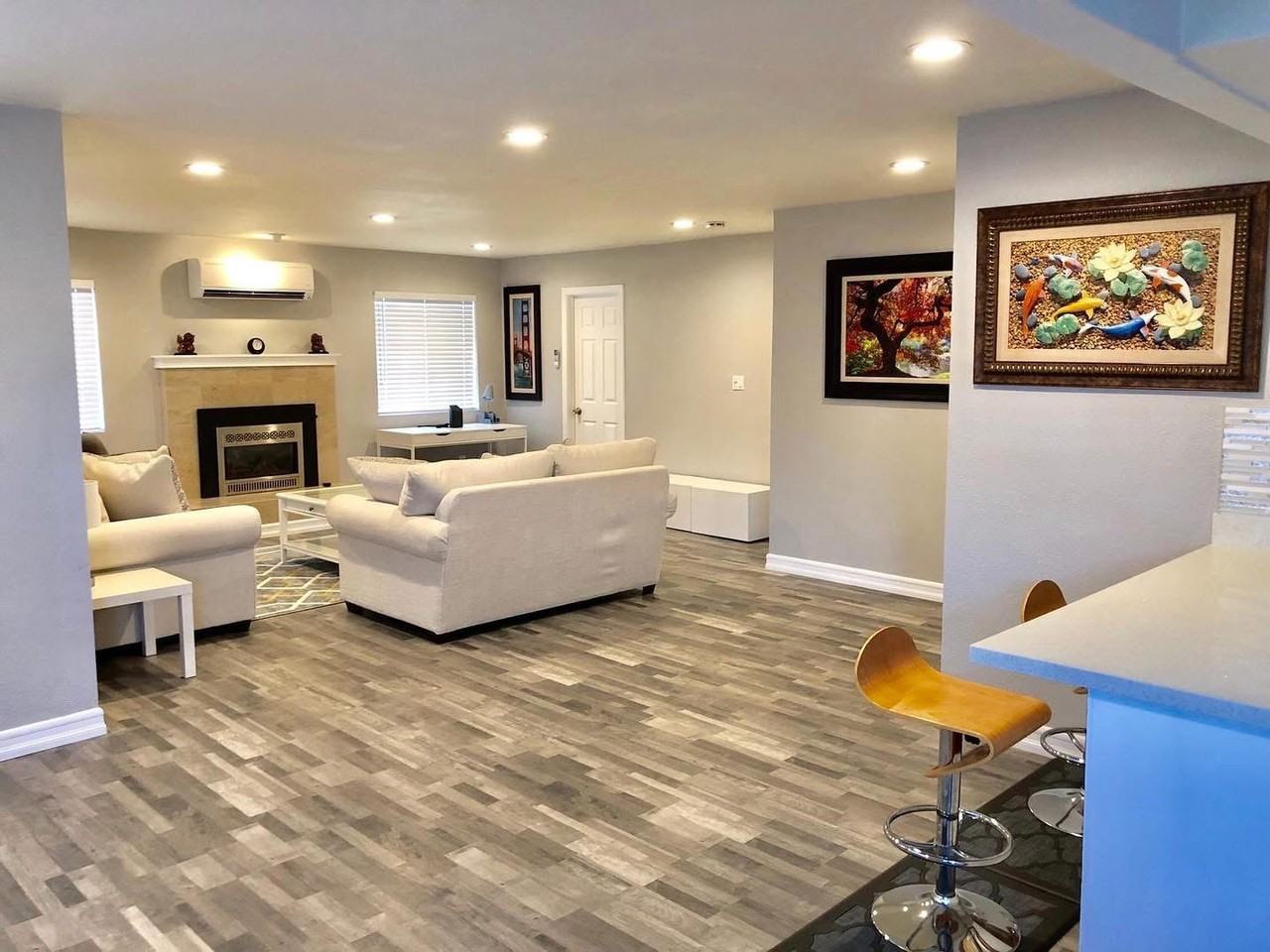 1057 Shamrock Drive - Photo 2 of 10