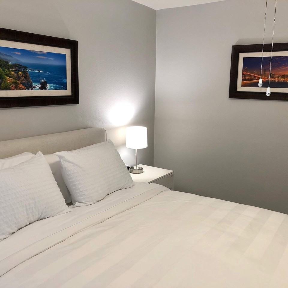 1057 Shamrock Drive - Photo 5 of 10