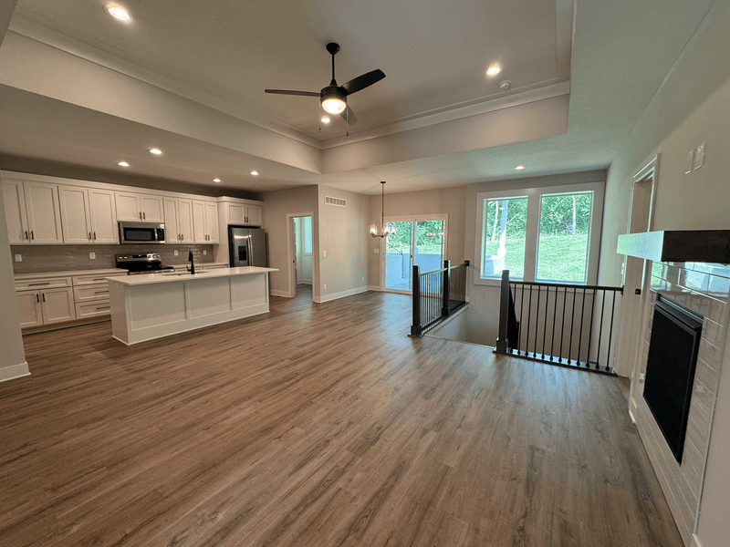 1613 Sw Hedgewood Ln - Photo 3 of 33