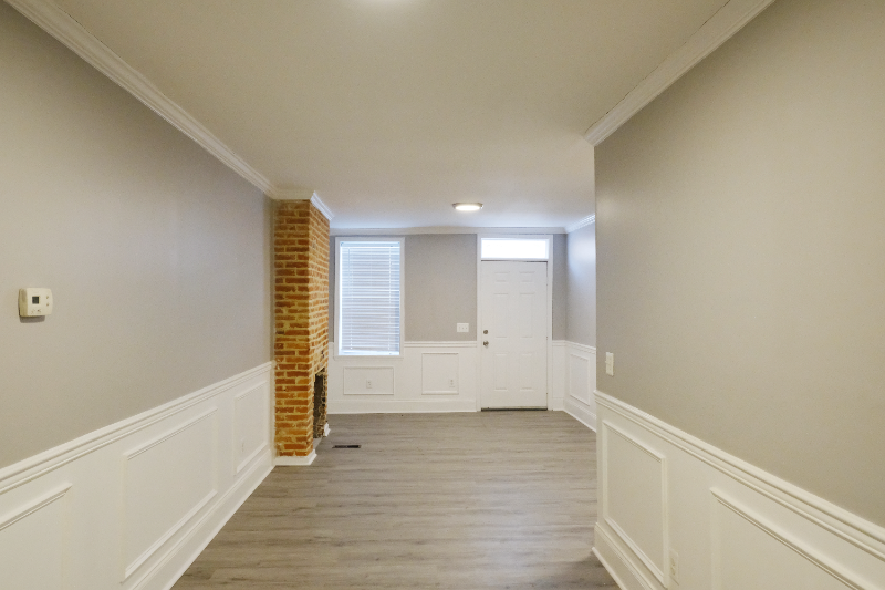 102 S Carrollton Ave - Photo 6 of 22