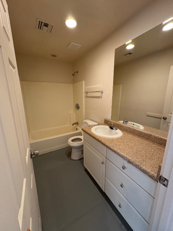 1025 E 24th St #2 - Photo 7 of 17