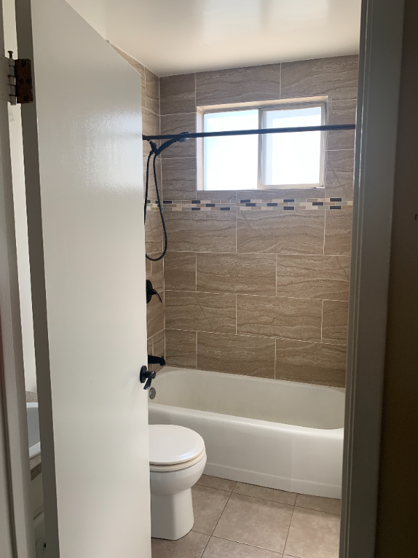 5329 Ruby St - Photo 3 of 6