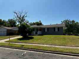 featured image of 201 Waters St