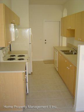 6102 Seminole Gardens Cir - Photo 3 of 3