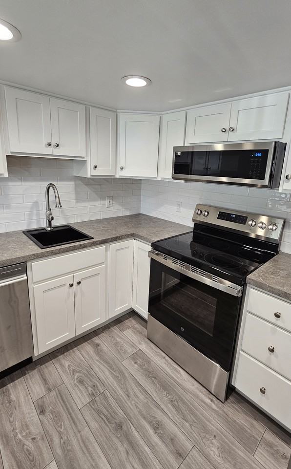 115 John St #A - Photo 3 of 20