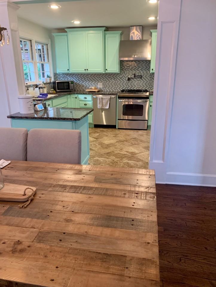 326 E 54th St #NA - Photo 2 of 26