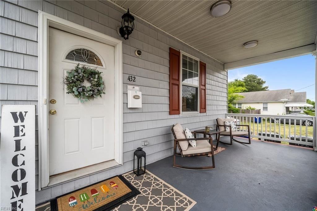 432 W 26th St - Photo 2 of 8