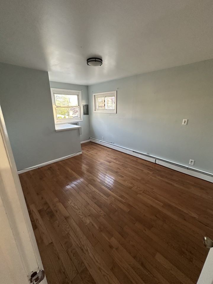 359 Delaware Ave #NA - Photo 6 of 9
