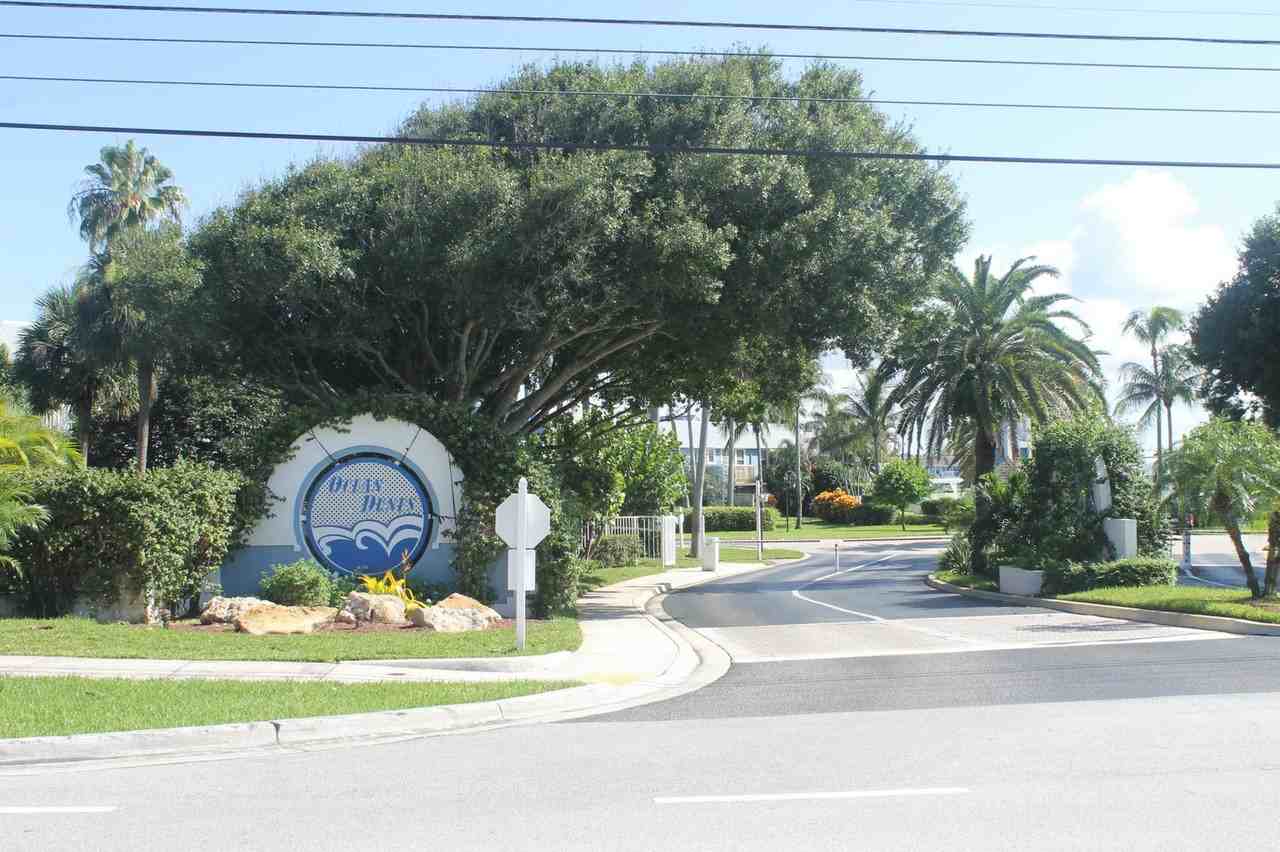 1522 Ocean Dunes Circle - Photo 2 of 14