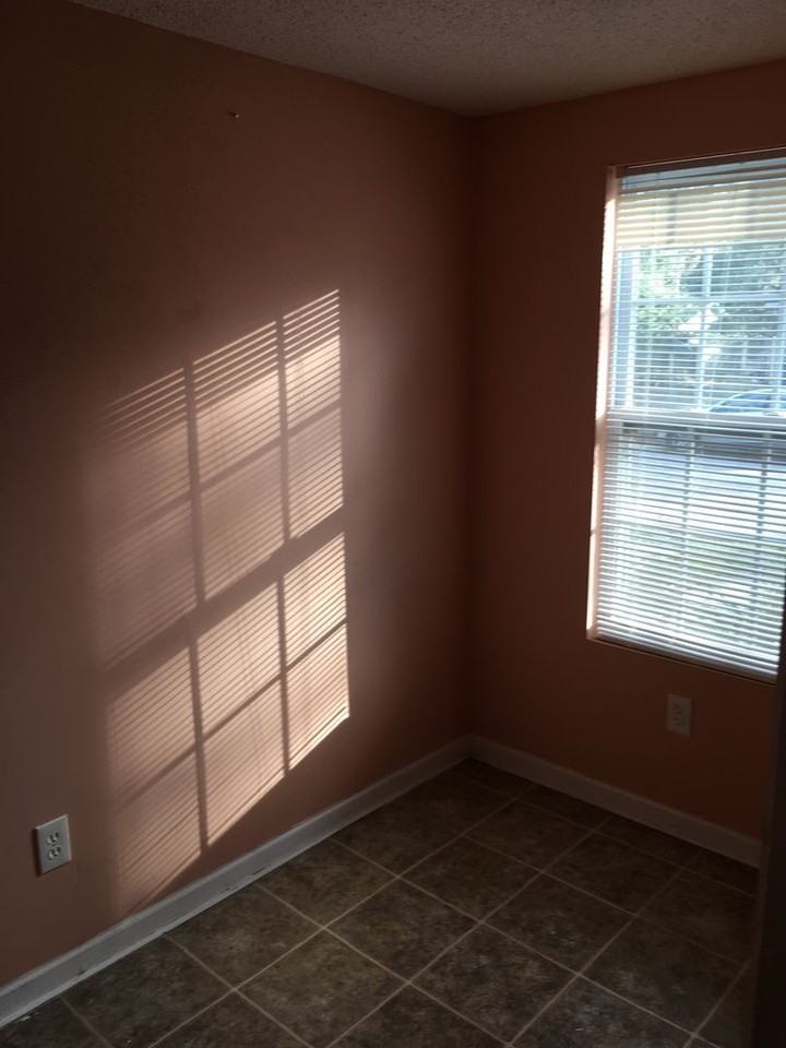 2216 Mississippi Ave - Photo 4 of 10