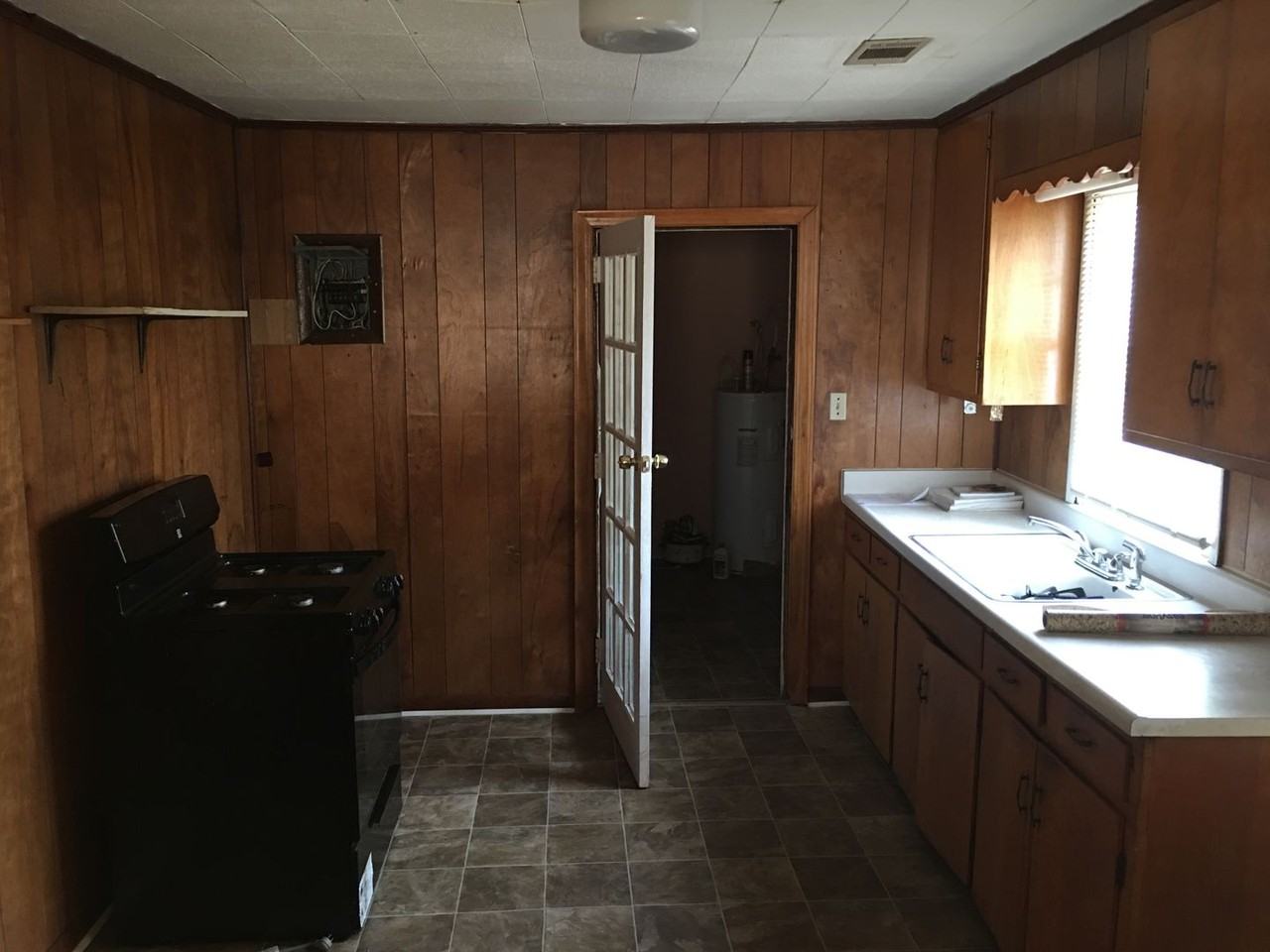 2216 Mississippi Ave - Photo 5 of 10