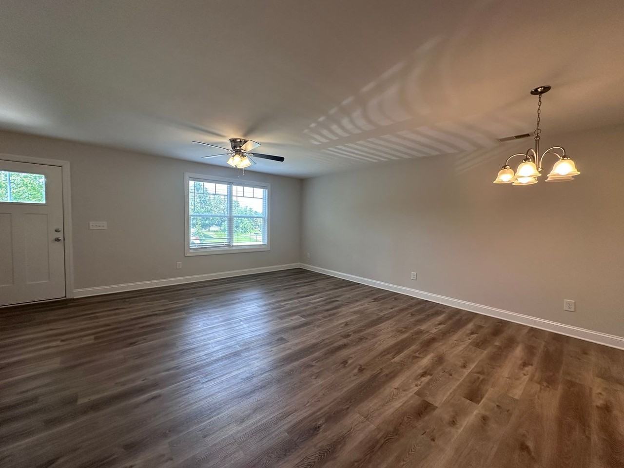 1104 13th Avenue Ct Ne - Photo 2 of 15