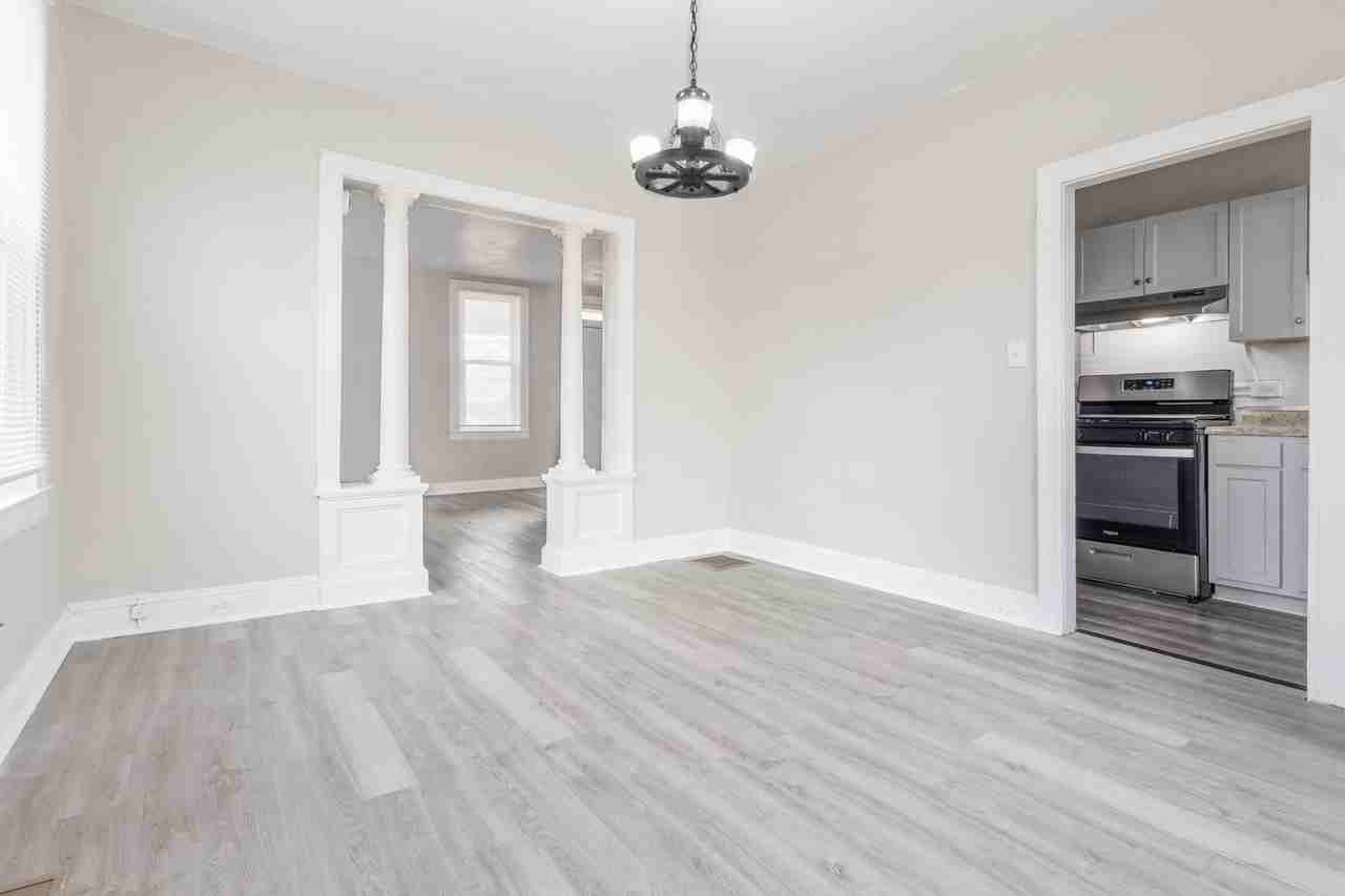 3201 Elmley Ave - Photo 6 of 18