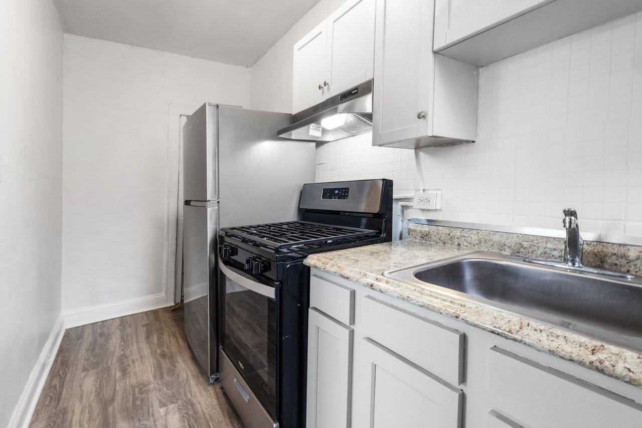 3201 Elmley Ave - Photo 7 of 18