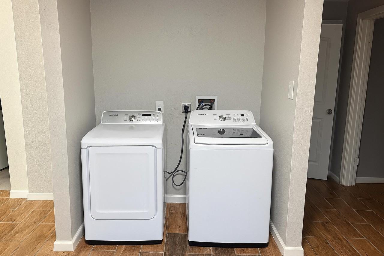 Murr Way - Photo 4 of 16