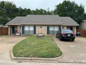 712 Cross Timbers Dr - Photo 1 of 1