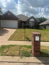 239 Stuttgart Cir - Photo 1 of 1