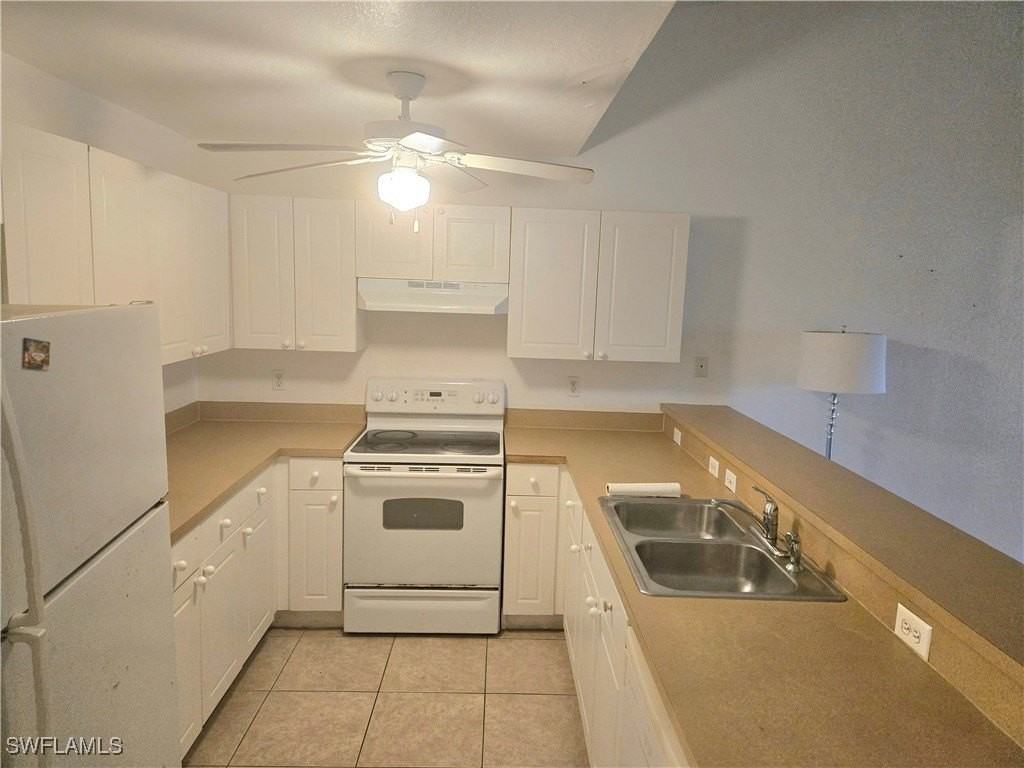 1908 Ne 8th Pl - Photo 5 of 14