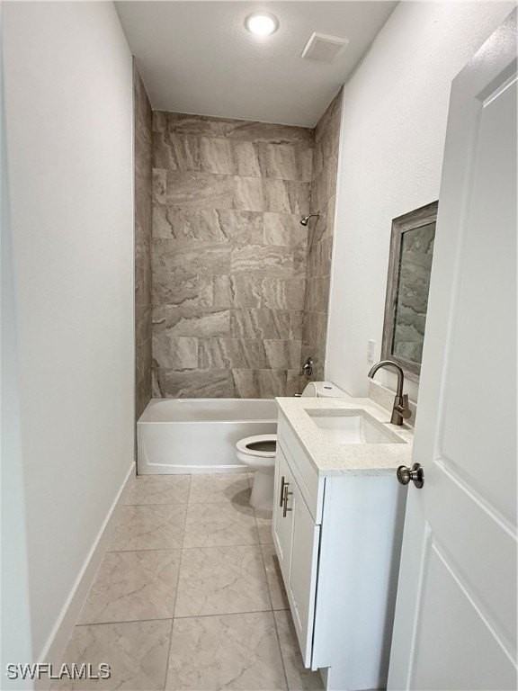 1015 Jaguar Blvd - Photo 3 of 9