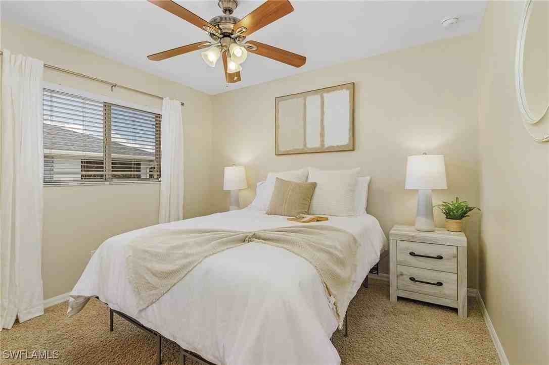 1909 Sw 28th St - Photo 7 of 21