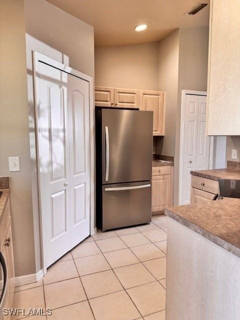 2449 Daniel Ave N - Photo 4 of 15