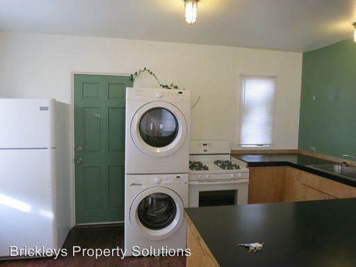 514 Dartmouth Pl SE - Photo 3 of 10