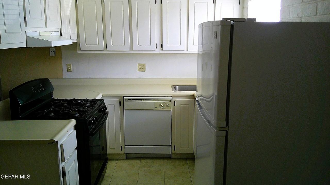 3022 E Glen Dr Unit A #A - Photo 7 of 15