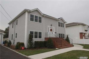 featured image of 7 7 Avenue