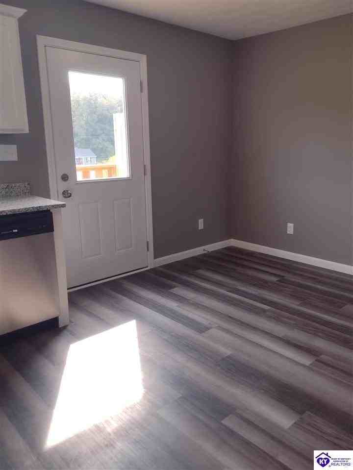 254 Palmetto Loop - Photo 5 of 17