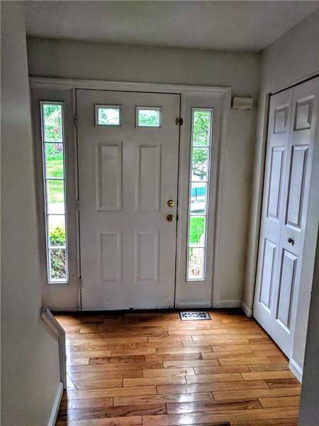 1320 Meadowbrook Dr - Photo 2 of 11