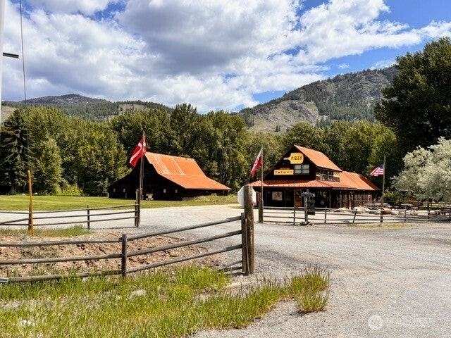 18381 Washington Highway 20 - Photo 3 of 10